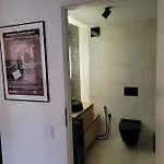 Z Sauna Art Apartment *