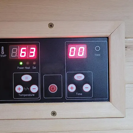 Z Sauna Art * بولانيكا- زدروي